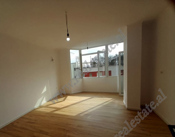 One bedroom apartment for sale in Shefqet Musaraj street in Tirana.
The apartment it is positioned 
